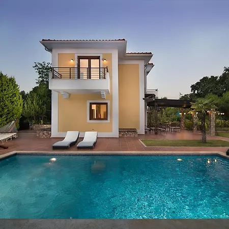 Villa Olympus Paralía Skotínis